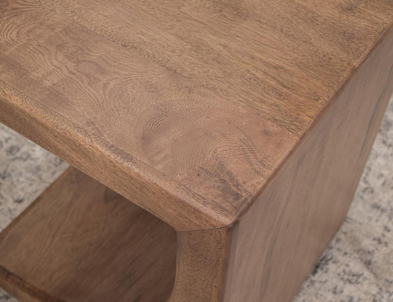 Mezquite Chairside Table detail