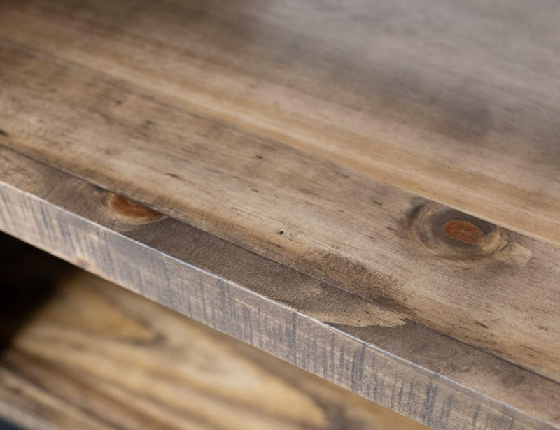 Loft Brown grain detail