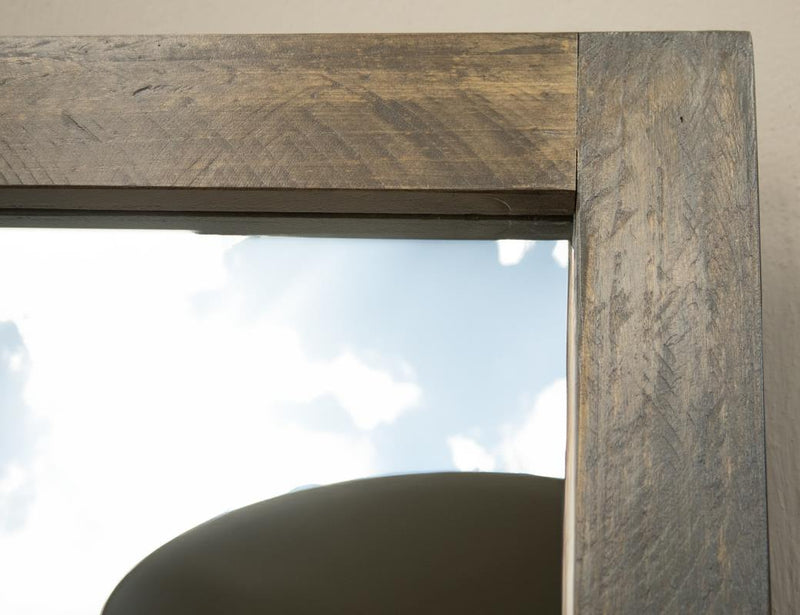 Loft Brown Mirror detail