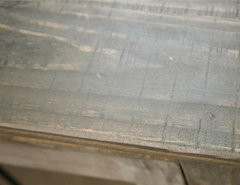 Loft Brown Pier detail