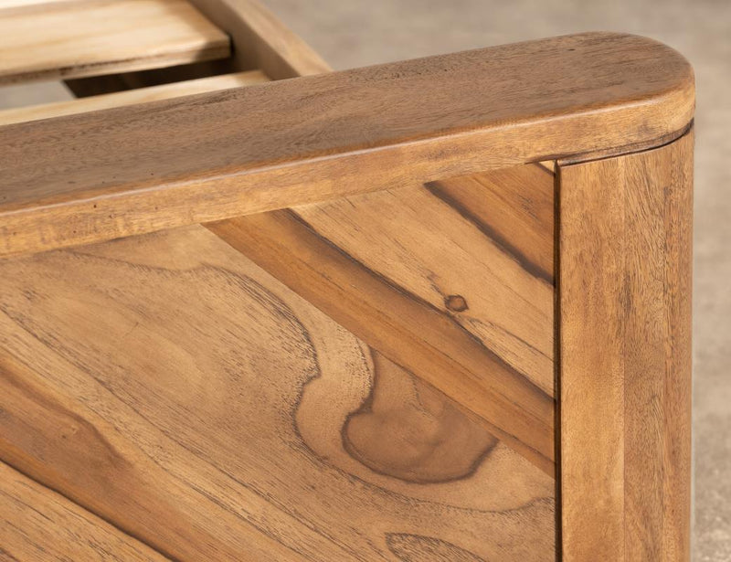 Balam Collection Bed