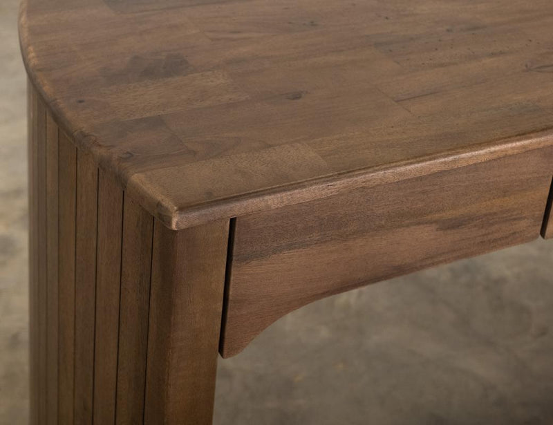Mezquite 3 Drawer Desk detail