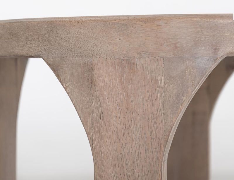 Sculpted leg detail