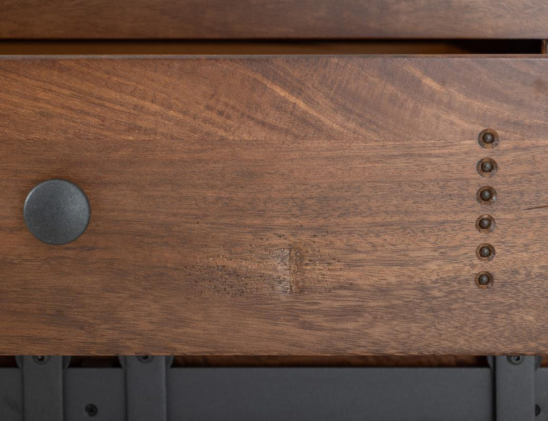Parota Kitchen Island detail