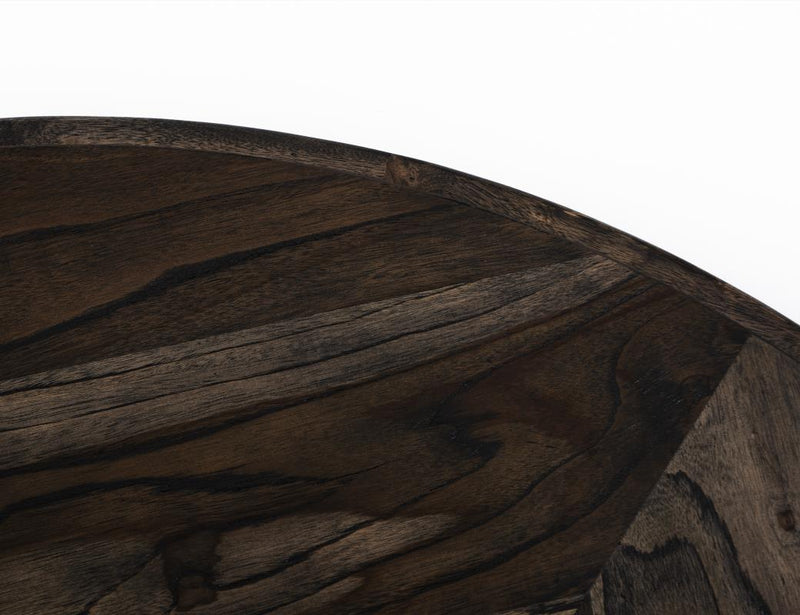 Table edge detail