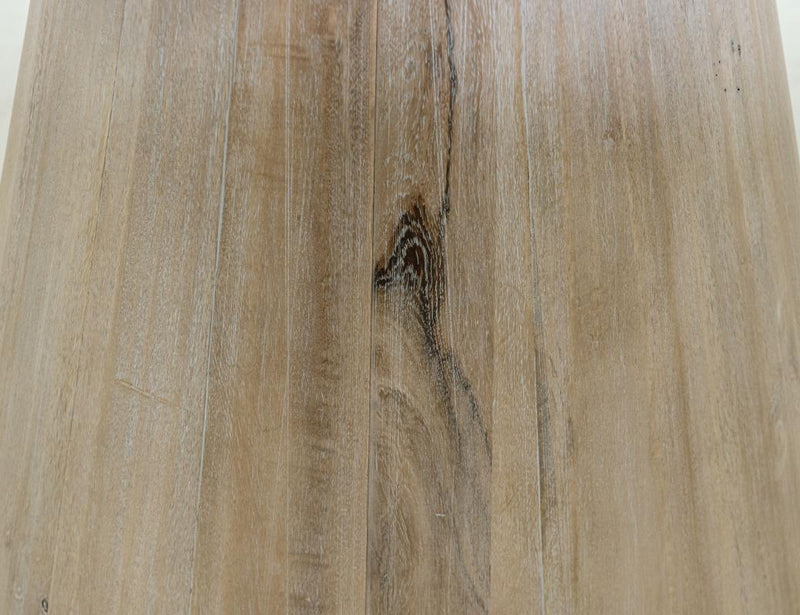 Wood grain detail