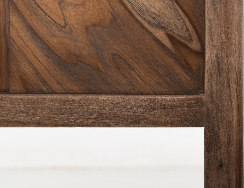 Praga Bed - Barewood
