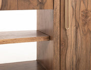 Shelf detail