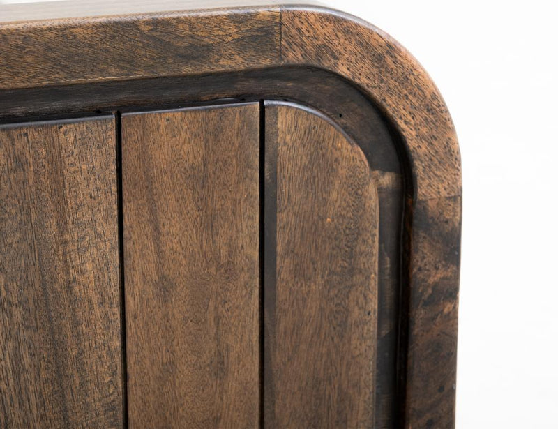 Dark Mezquite Panel Bed detail