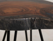 Leg detail