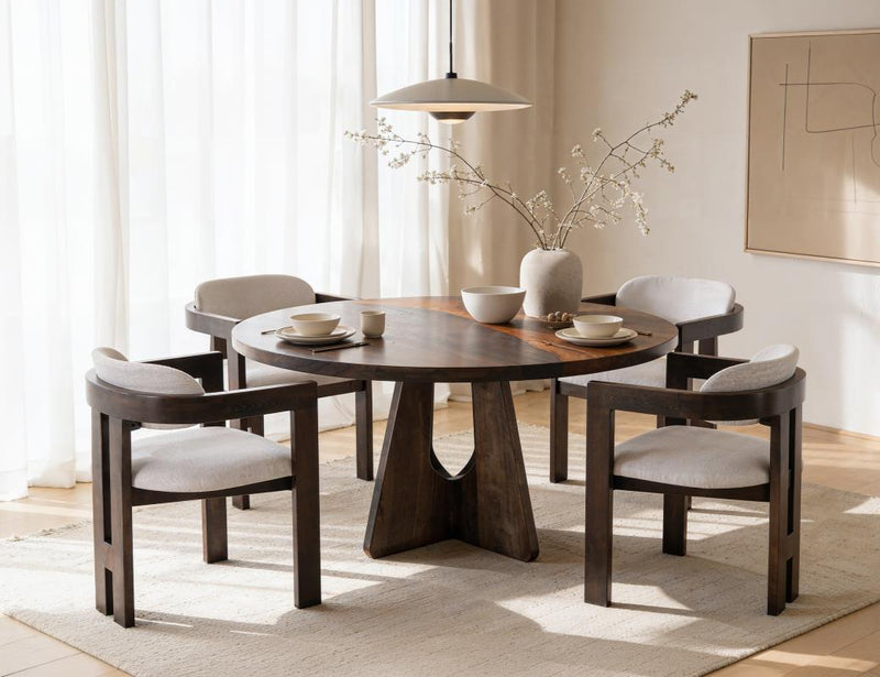 Raramuri round table dining room scene