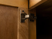 Hinge detail