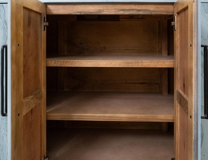 Interior shelf detail