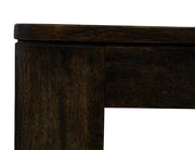 Corner detail