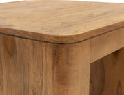 Top edge detail