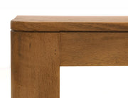 Corner grain detail