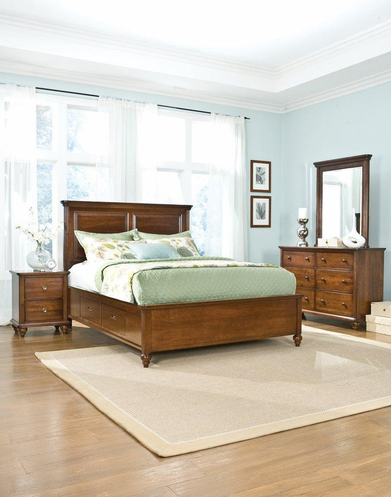 Perfect Balance Traditional Queen Panel Bed