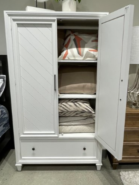 Lakeridge Armoire